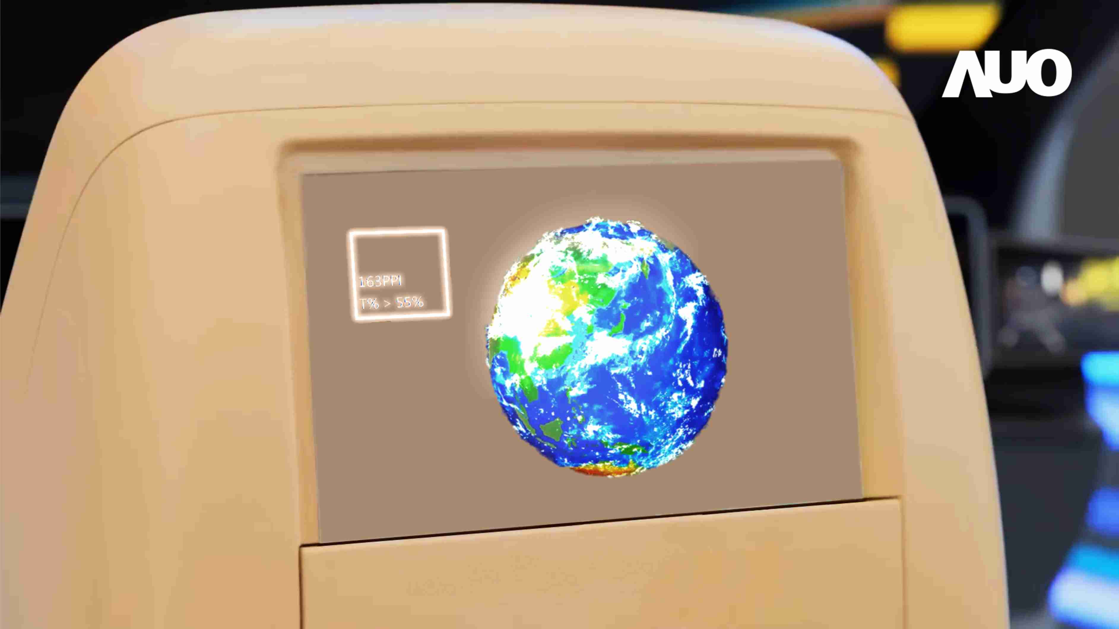 MG电玩突破设计与制程挑战，，推出全球最高分辨率163ppi的13.5吋透明Micro LED面板，，，并积极布局智能车市场，，，，以期拓展透明显示应用的可能性